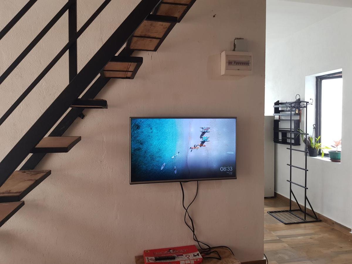 Favela Apartment โคลอมโบ ภายนอก รูปภาพ