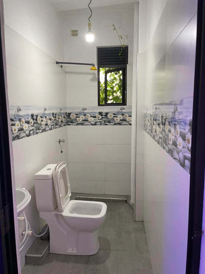 Favela Apartment โคลอมโบ ภายนอก รูปภาพ