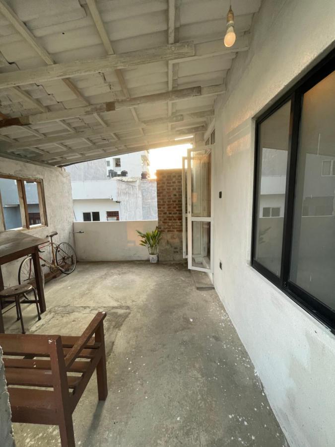 Favela Apartment โคลอมโบ ภายนอก รูปภาพ